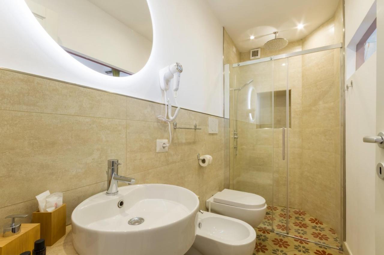 Reluxe Private Wellness Bed & Breakfast Lecce Bagian luar foto