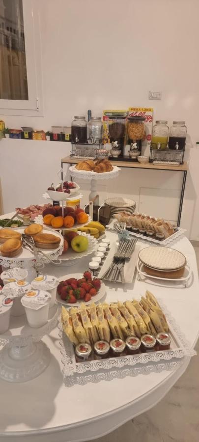 Reluxe Private Wellness Bed & Breakfast Lecce Bagian luar foto